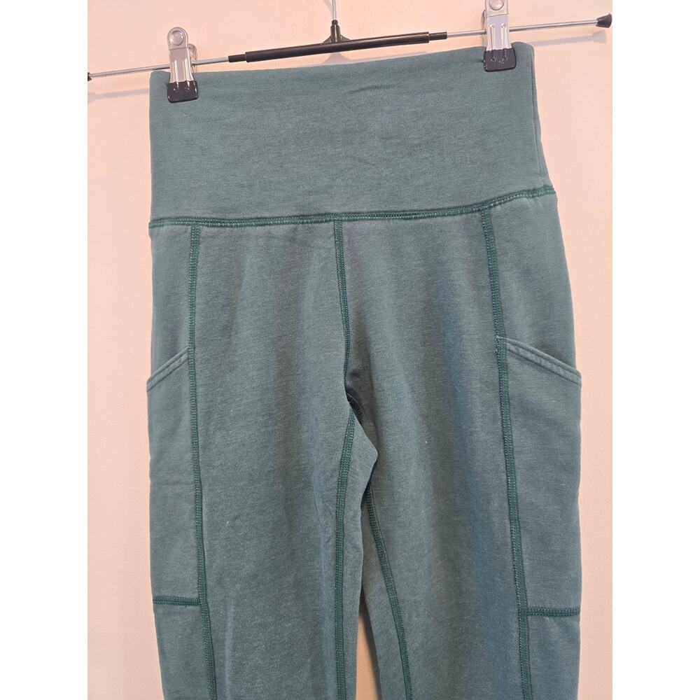 American Eagle Green Pocket Leggings Size XS NWT - Picture 2 of 9